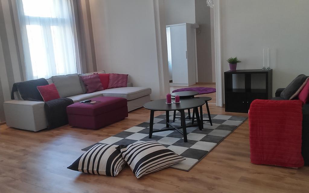 Downtown Rising Sun 104 Sq.M Budapeste Exterior foto